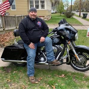 Meet your Posher, Brad